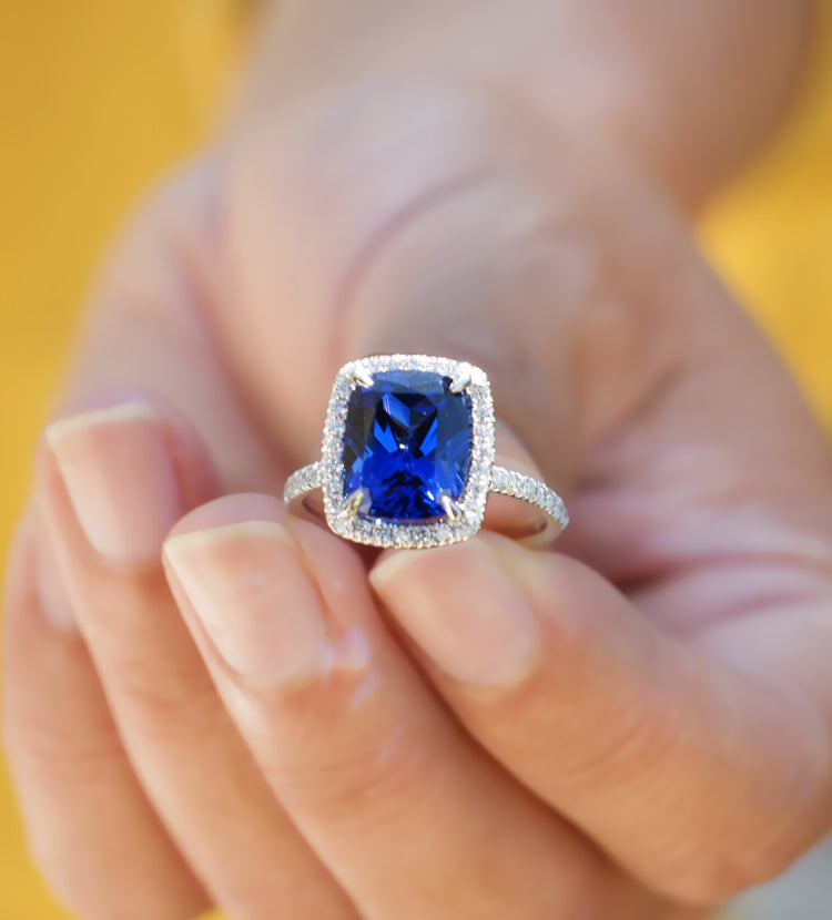 Heirloom Round Solitaire Sapphire Engagement Ring with  Halo-5-51-12-Blue--18k-white-gold | Bijoux Birks