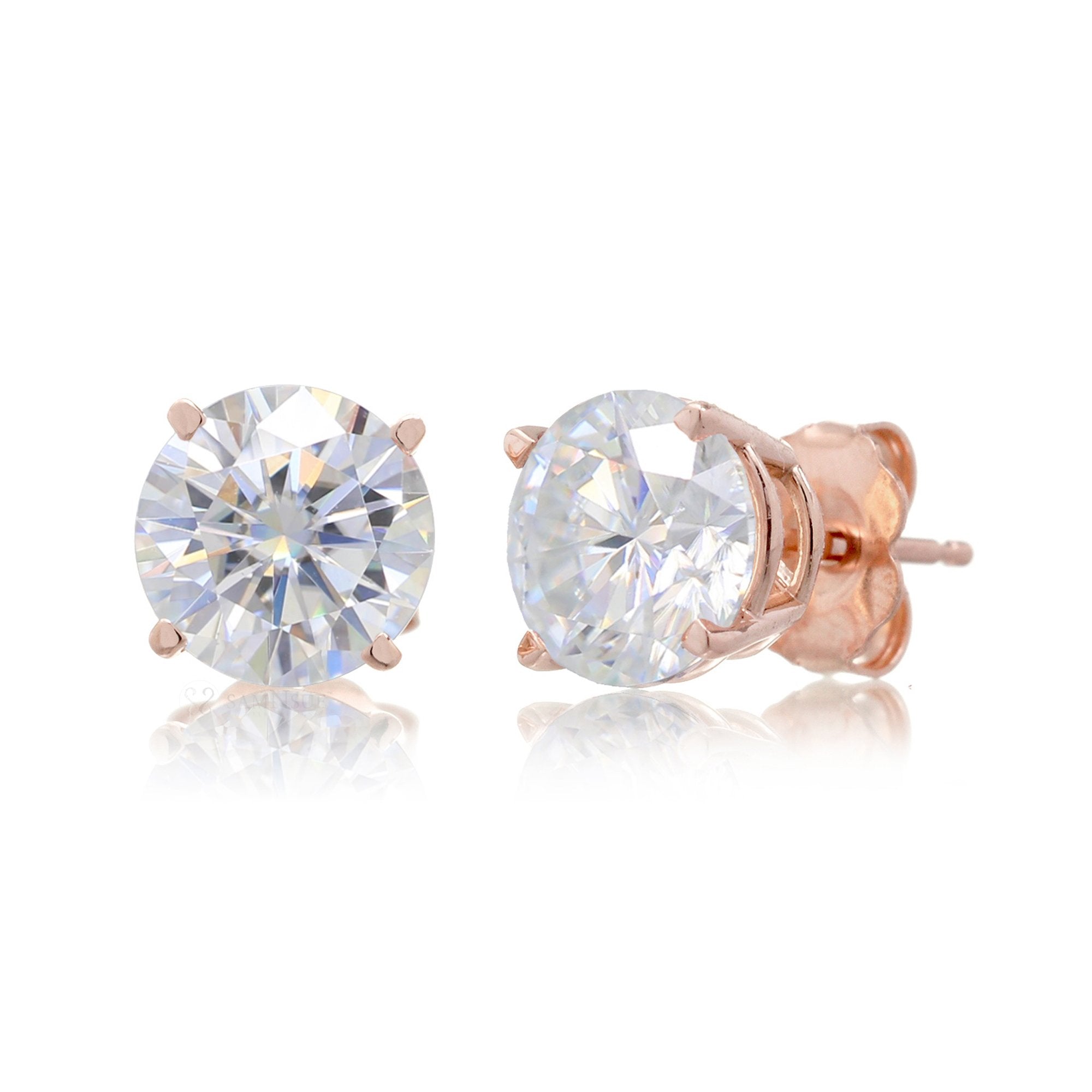 Round Moissanite Stud Earrings (Four-Prongs)