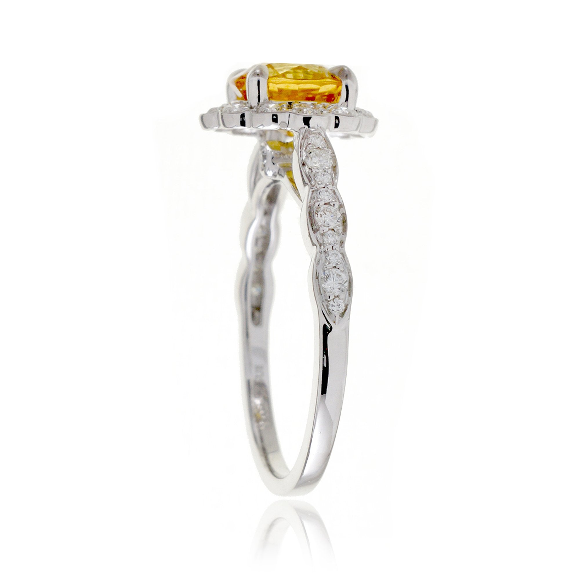 The Scallop Round Yellow Sapphire Ring (7mm)