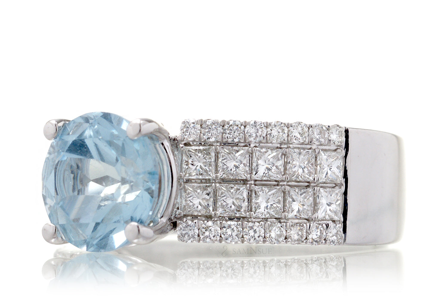 The Kelly Round Aquamarine (8mm)