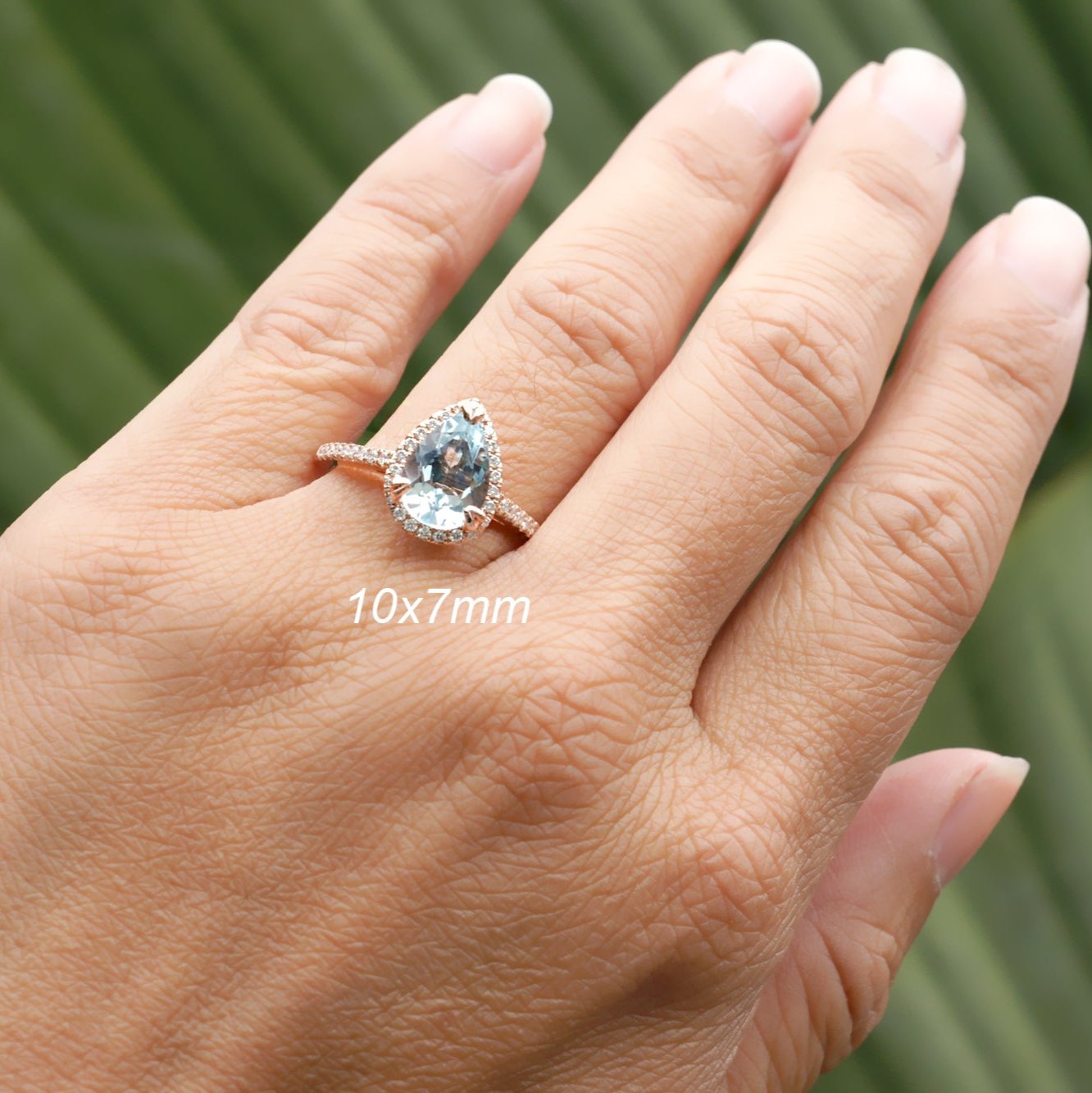 The Signature Pear Aquamarine